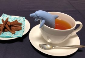 イルカの茶こし