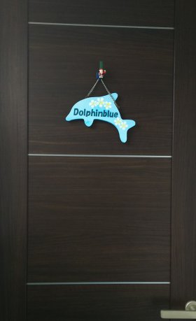イルカの看板?!