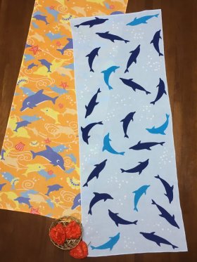 イルカの手拭い